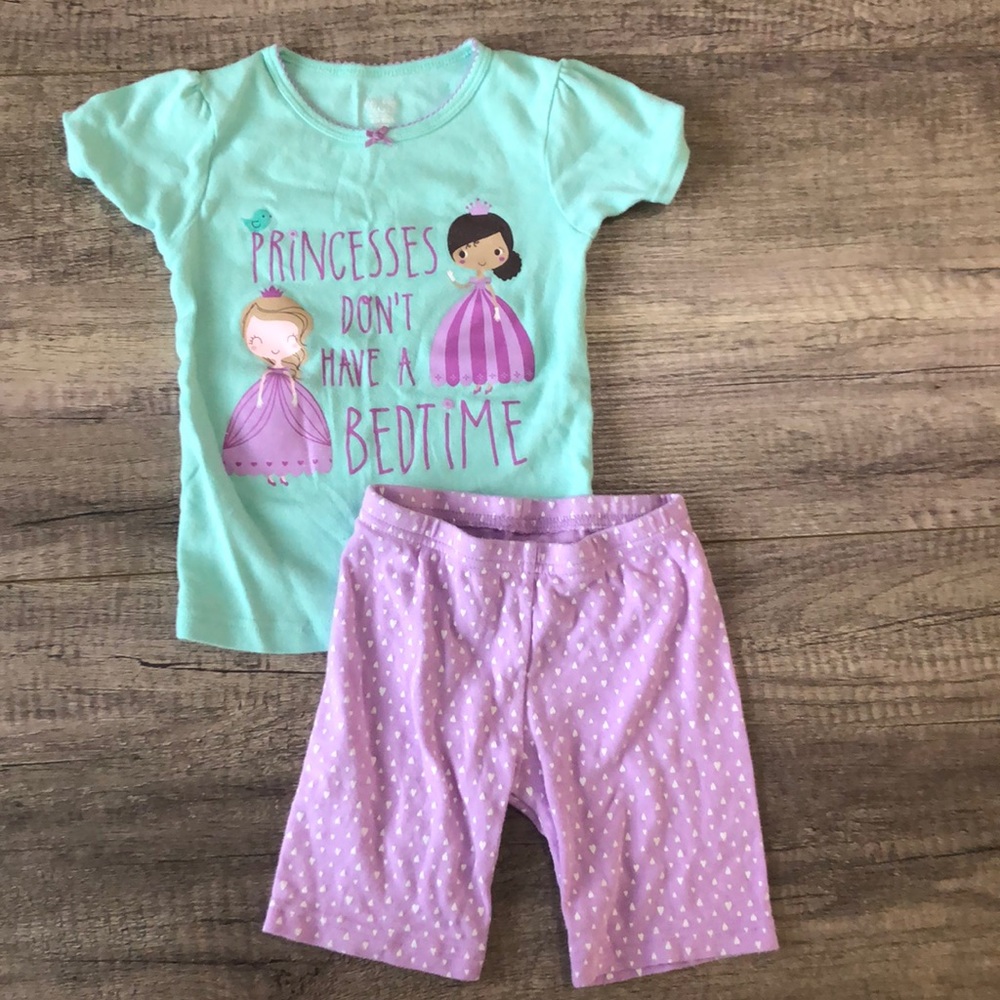 Girls pajamas